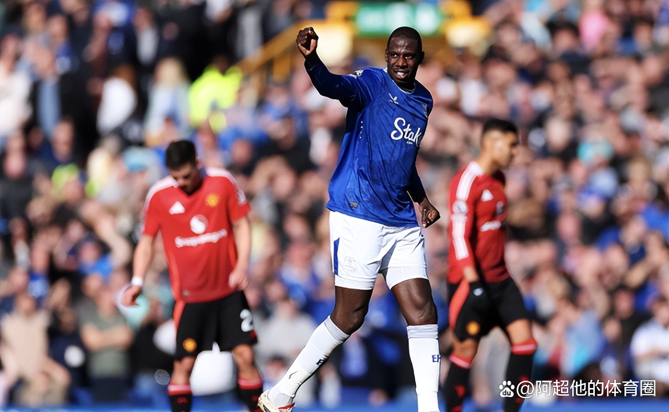 曼联客场被埃弗顿逆袭，遭遇联赛两连败(曼联客场被埃弗顿逆袭,遭遇联赛两连败了)