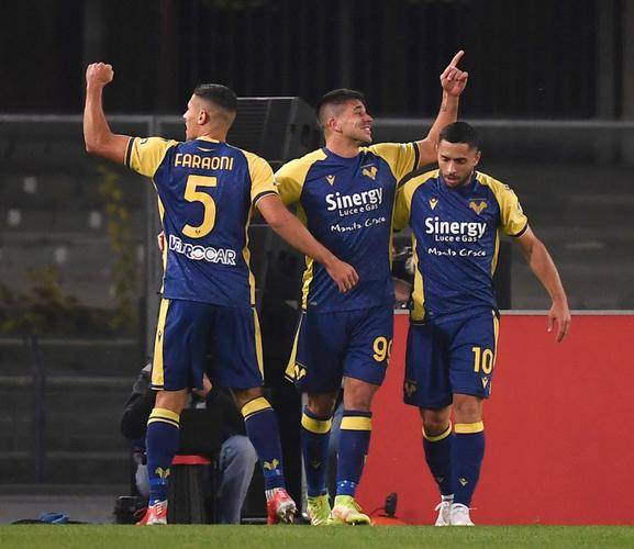 星空体育竞技-关于竞争激烈球队士气高涨，氛围热烈的信息