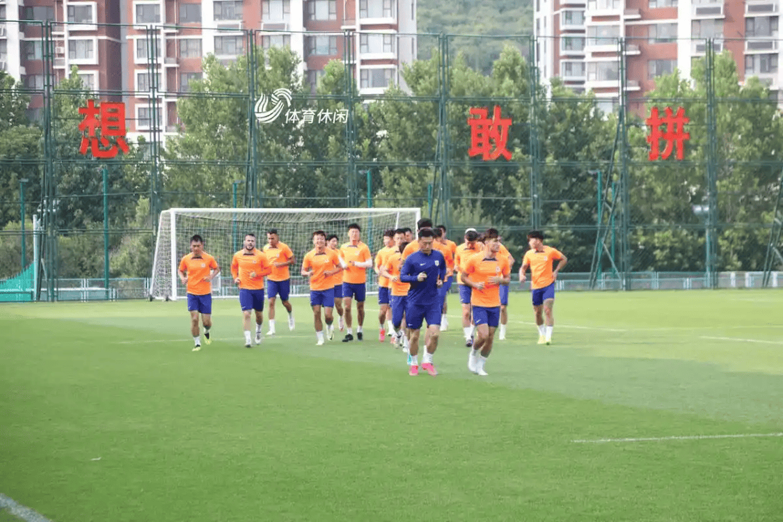 足球赛场传来好消息,中国队晋级半决赛 足球赛场传来好消息,中国队晋级半决赛