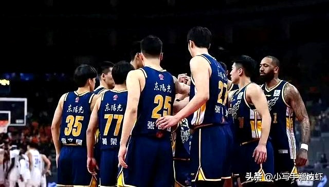 星空体育app-关于双方球员技术高超，火爆对攻场面震撼人心的信息