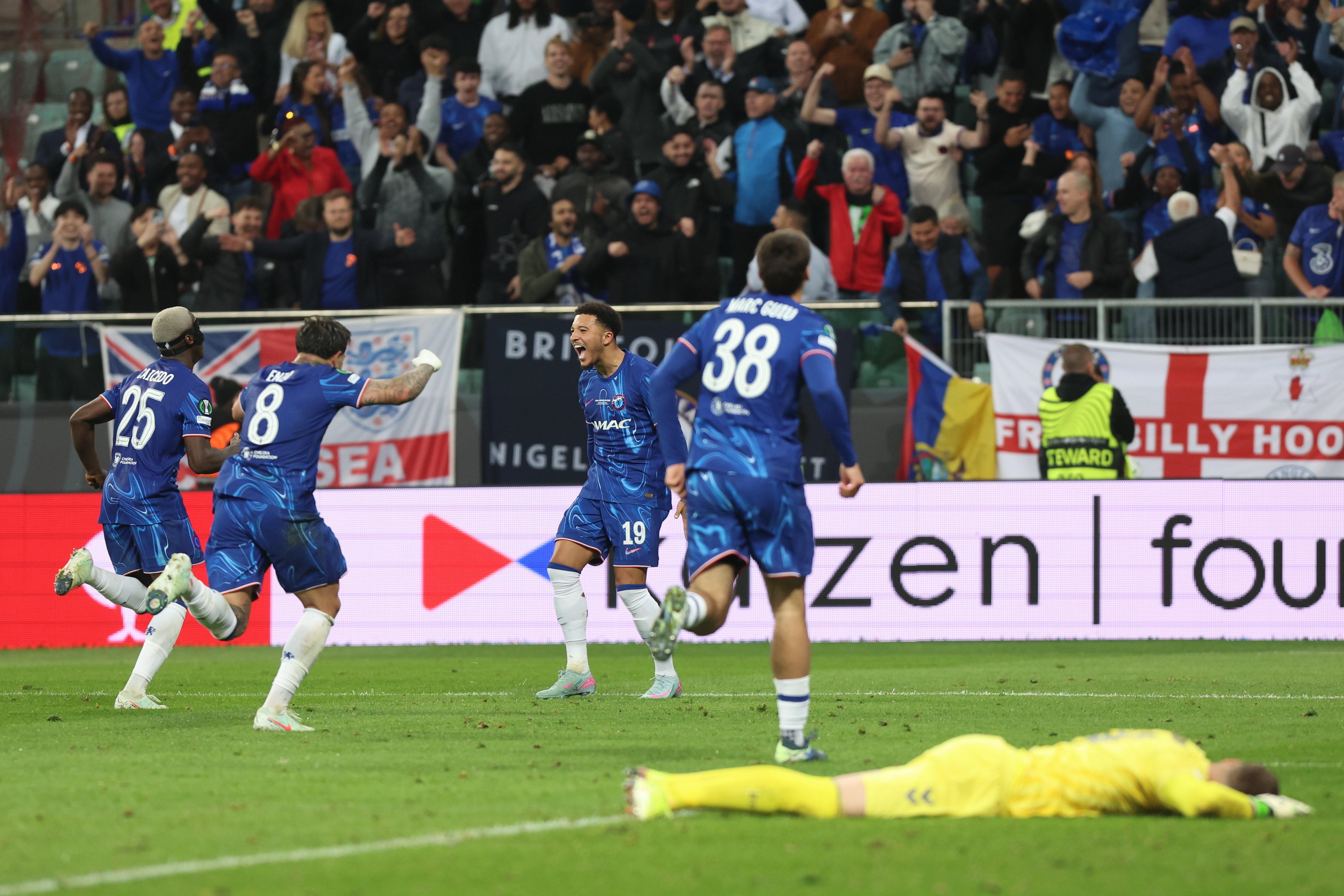 奥地利国家队一路过关斩将,晋级小组赛 奥地利国家队一路过关斩将,晋级小组赛