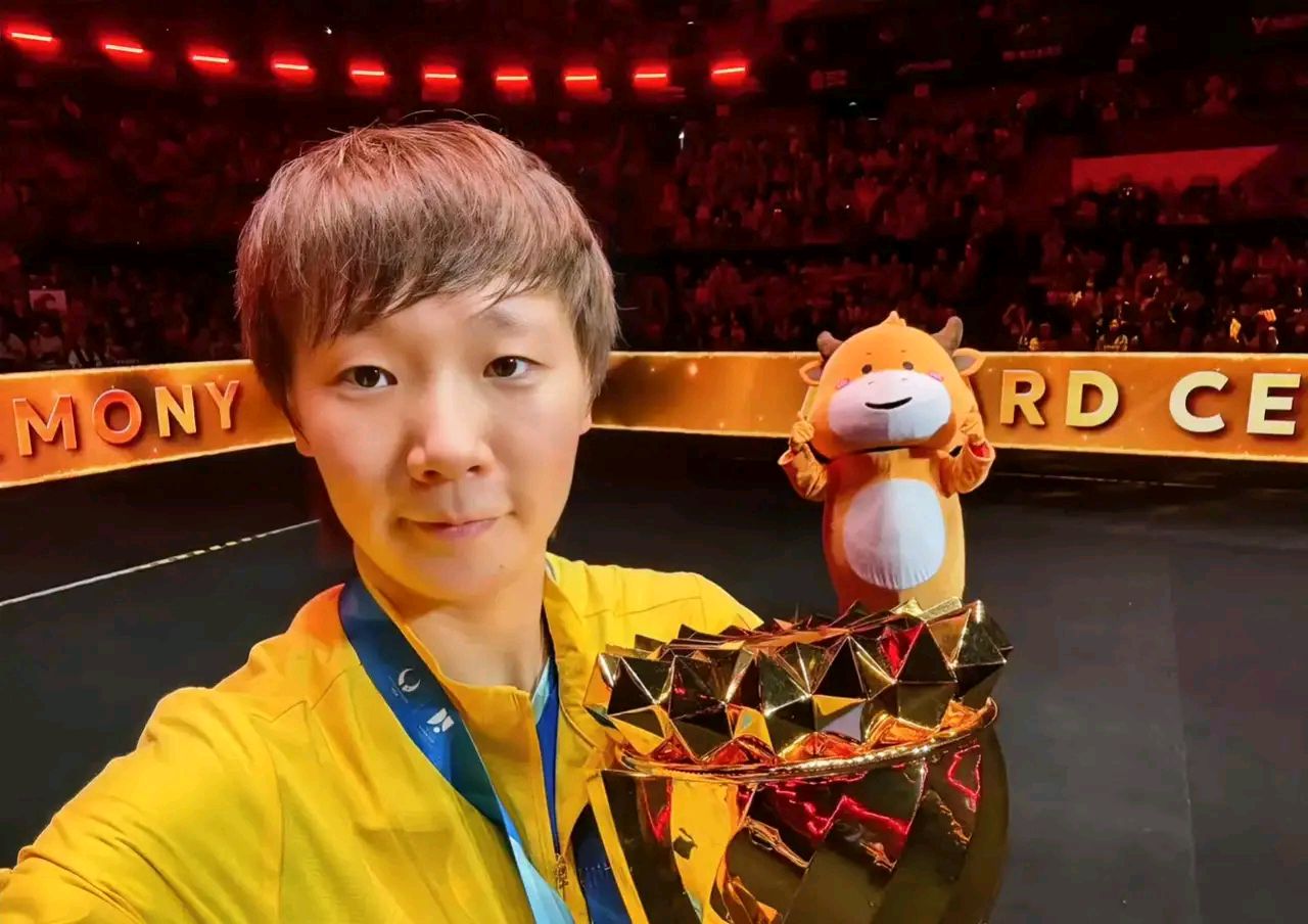 包含无畏女球员在比赛中赢得掌声,实力超群的词条 包含无畏女球员在比赛中赢得掌声,实力超群的词条