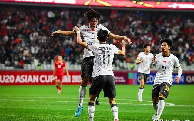 星空体育教练-扣人心弦：亚洲杯赛各队备战纷纷