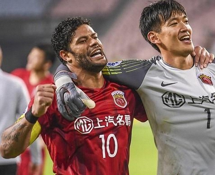 星空体育电竞-上港主场迎战重庆，双方谁更有优势？的简单介绍