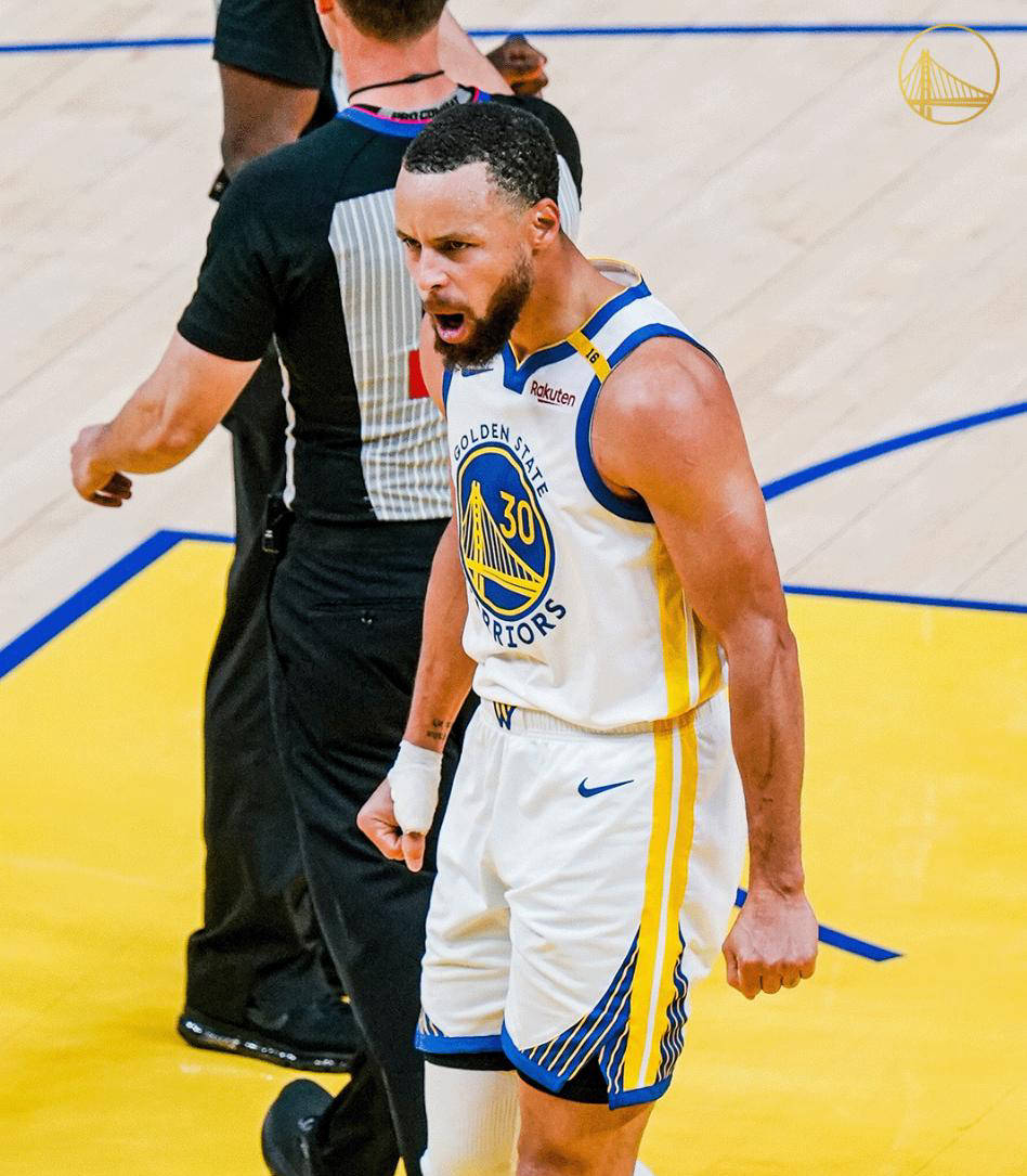 勇士主场惜败太阳，库里再战三分低迷难得胜利