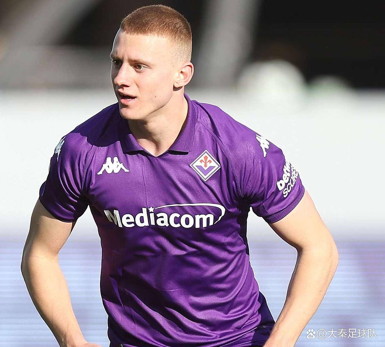 星空体育入口-佛罗伦萨-战胜热那亚，取得关键胜利