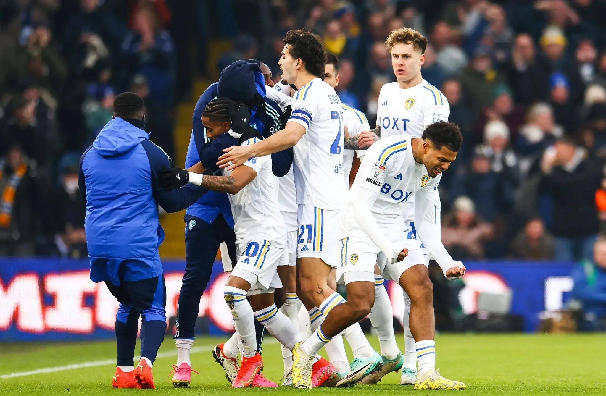 星空体育平台-关于打破僵局的致胜一击，球队气势如虹取得胜利的信息