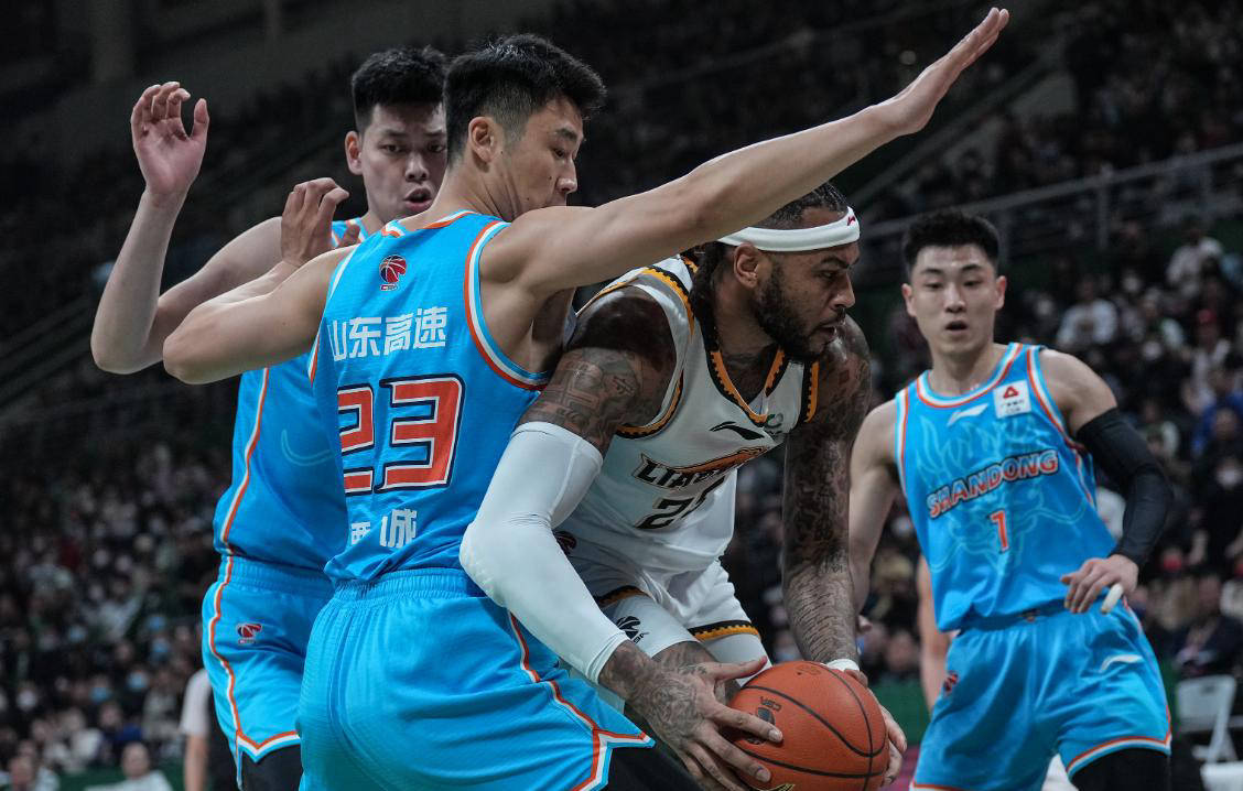 球队损失主力球员,备战困难重重 球队损失主力球员,备战困难重重