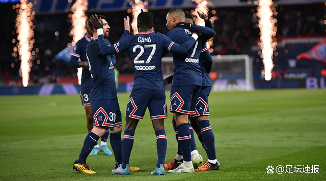 波尔多足球俱乐部正为接下来的比赛做准备 波尔多足球俱乐部正为接下来的比赛做准备