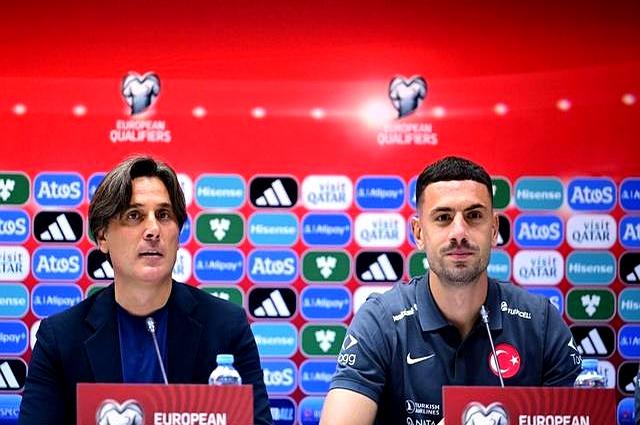 星空体育地址-包含皇马绝杀伊斯坦布尔巴萨，锁定世界足球联赛八强席位的词条