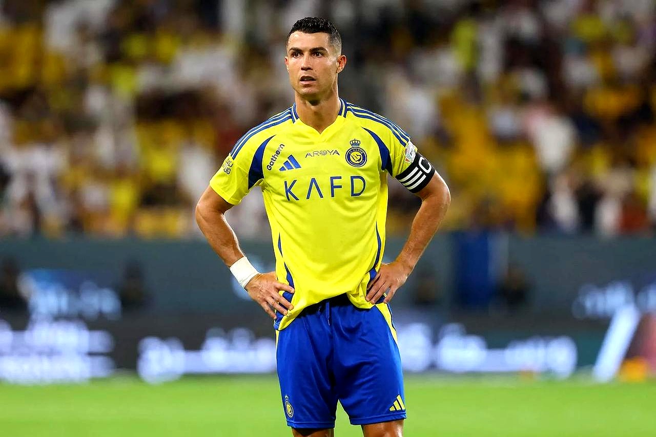 星空体育入口-C罗正式加盟尤文图斯，终结九年皇马生涯，转会费12亿欧元的简单介绍