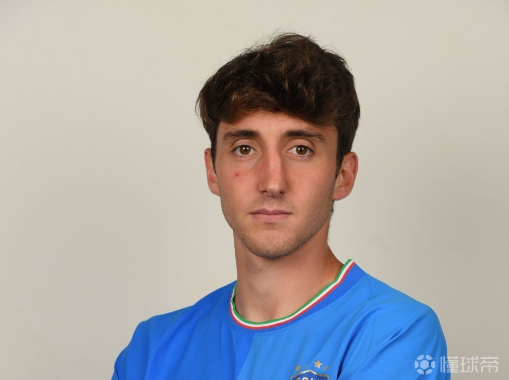 热那亚年轻球员脱颖而出,或成未来希望的简单介绍 热那亚年轻球员脱颖而出,或成未来希望的简单介绍
