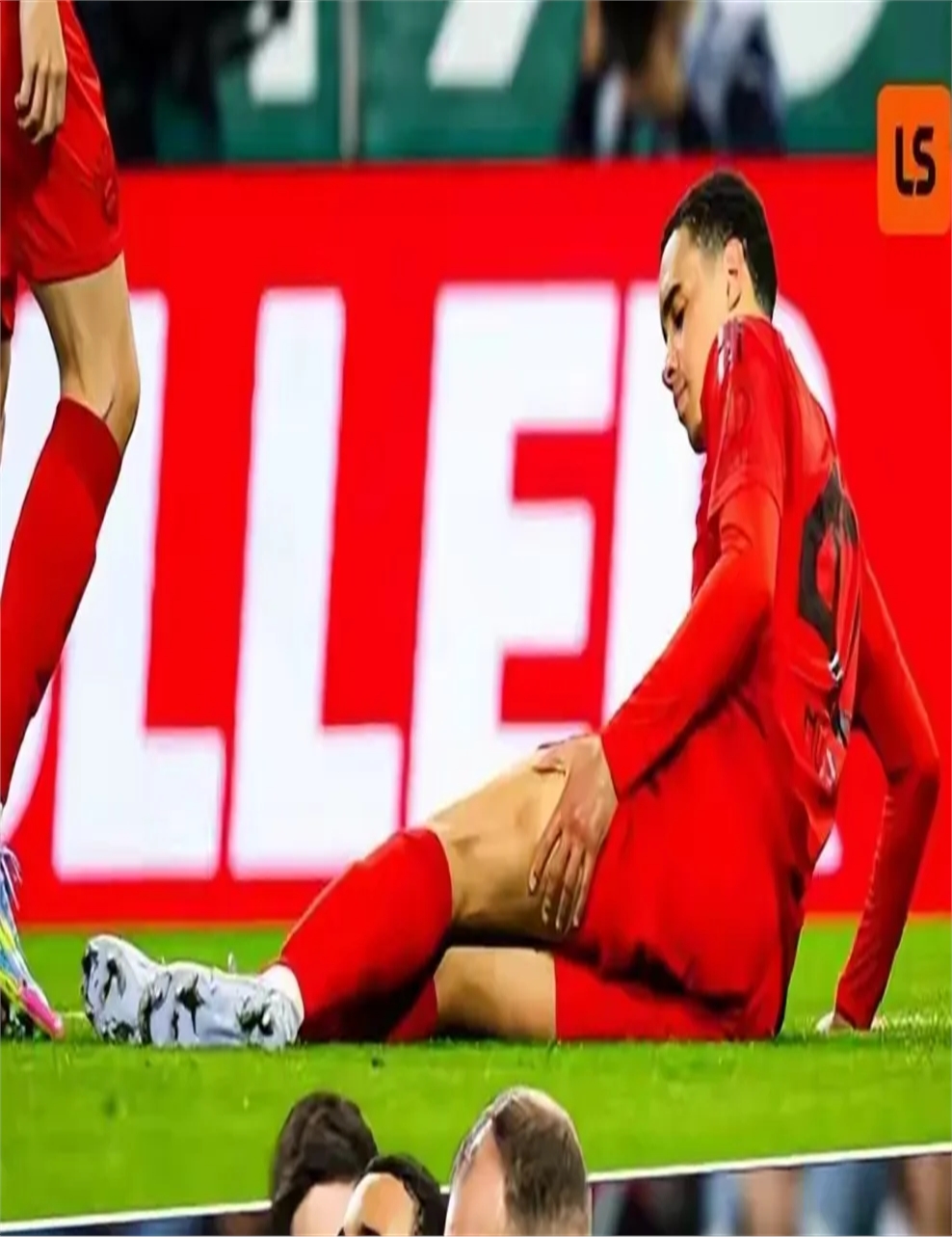 勒沃库森防守失误,遭遇失利的简单介绍 勒沃库森防守失误,遭遇失利的简单介绍